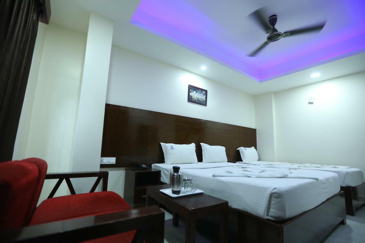 Hotel Rr International Bangalore Extérieur photo