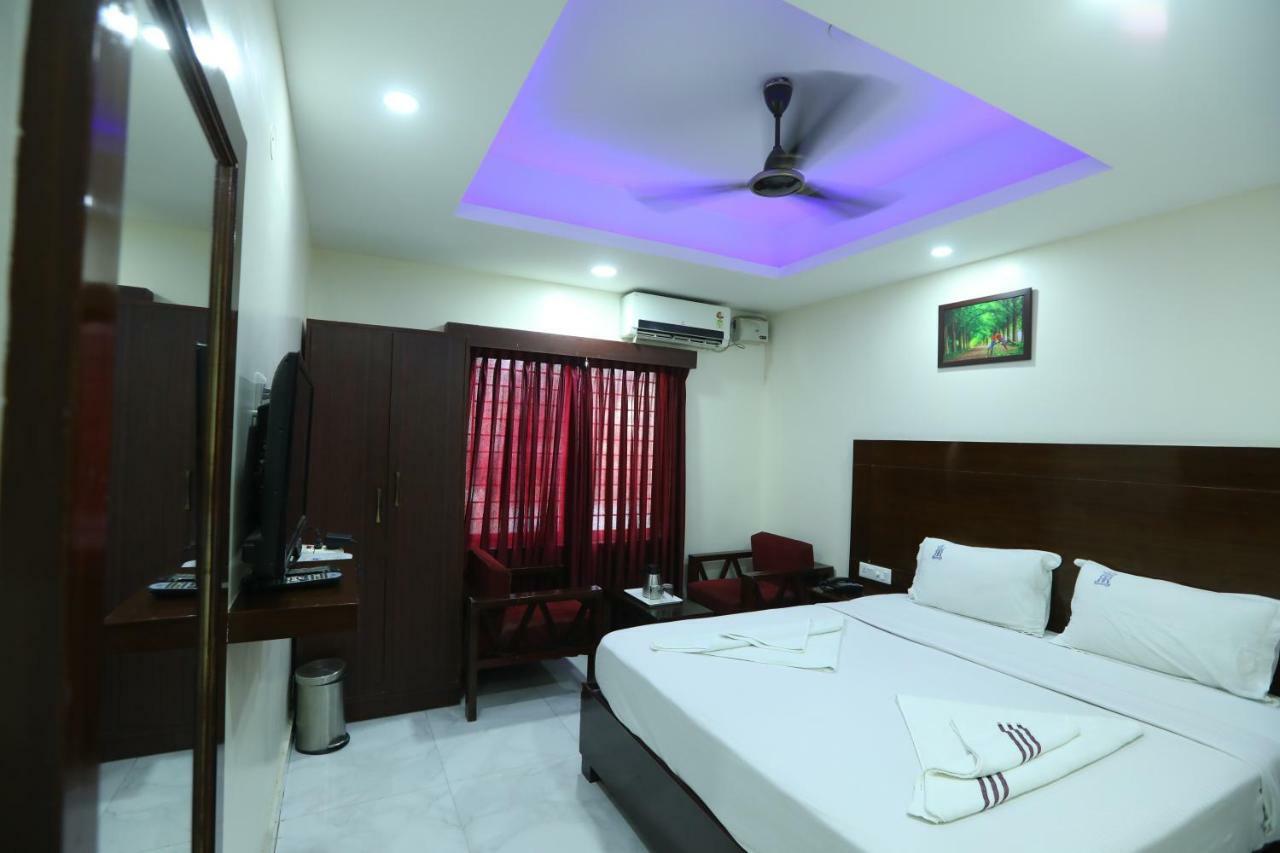 Hotel Rr International Bangalore Extérieur photo