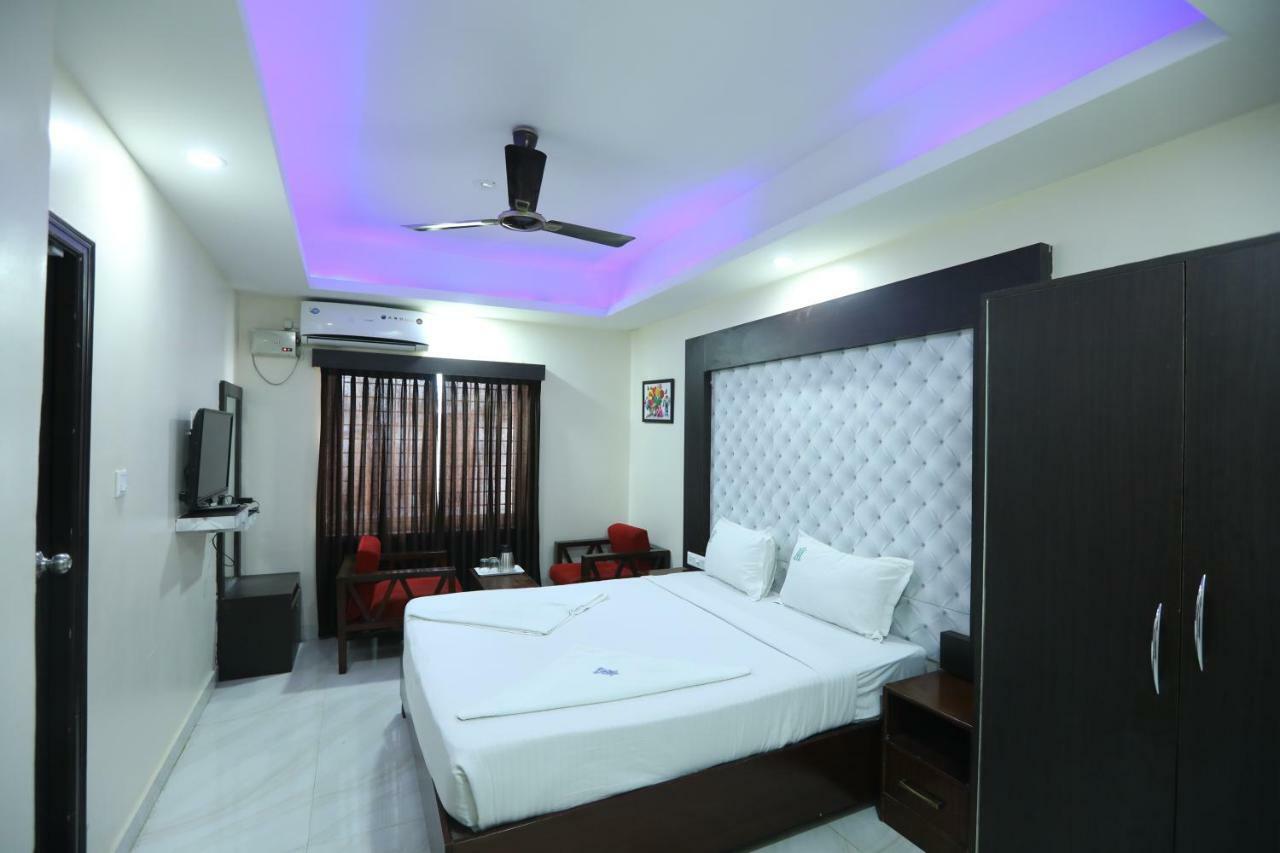 Hotel Rr International Bangalore Extérieur photo
