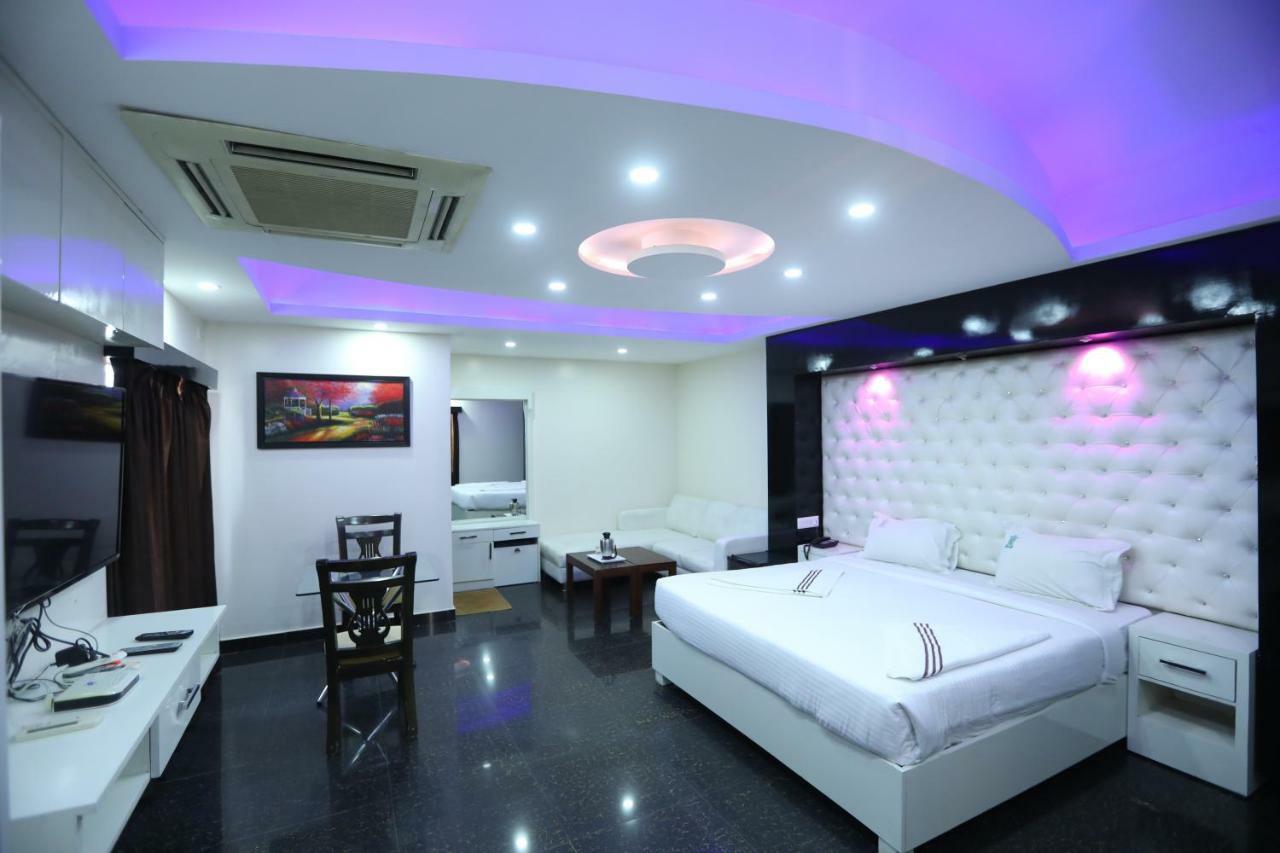 Hotel Rr International Bangalore Extérieur photo